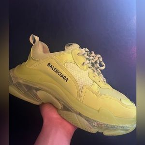 Balenciaga triple S